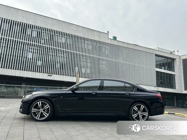 BMW 7 series id 4215741 из Китая 18