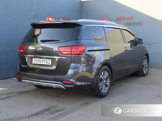 Kia The New Carnival id 3380354 из Кореи 13