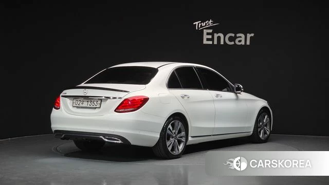 Mercedes-Benz C-Class W205 id 4225787 из Кореи 23