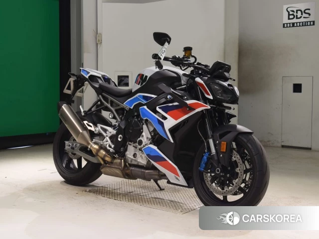 BMW M1000R 2025 из Японии, фото 5