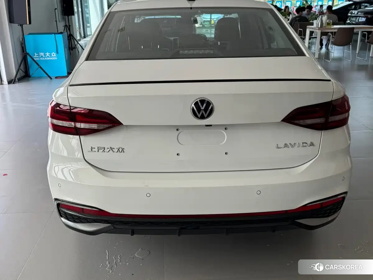 Volkswagen Lavida id 4600649 из Китая 11