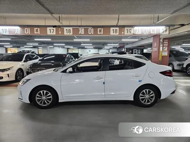 Hyundai The New Avante AD id 3396677 из Кореи 13