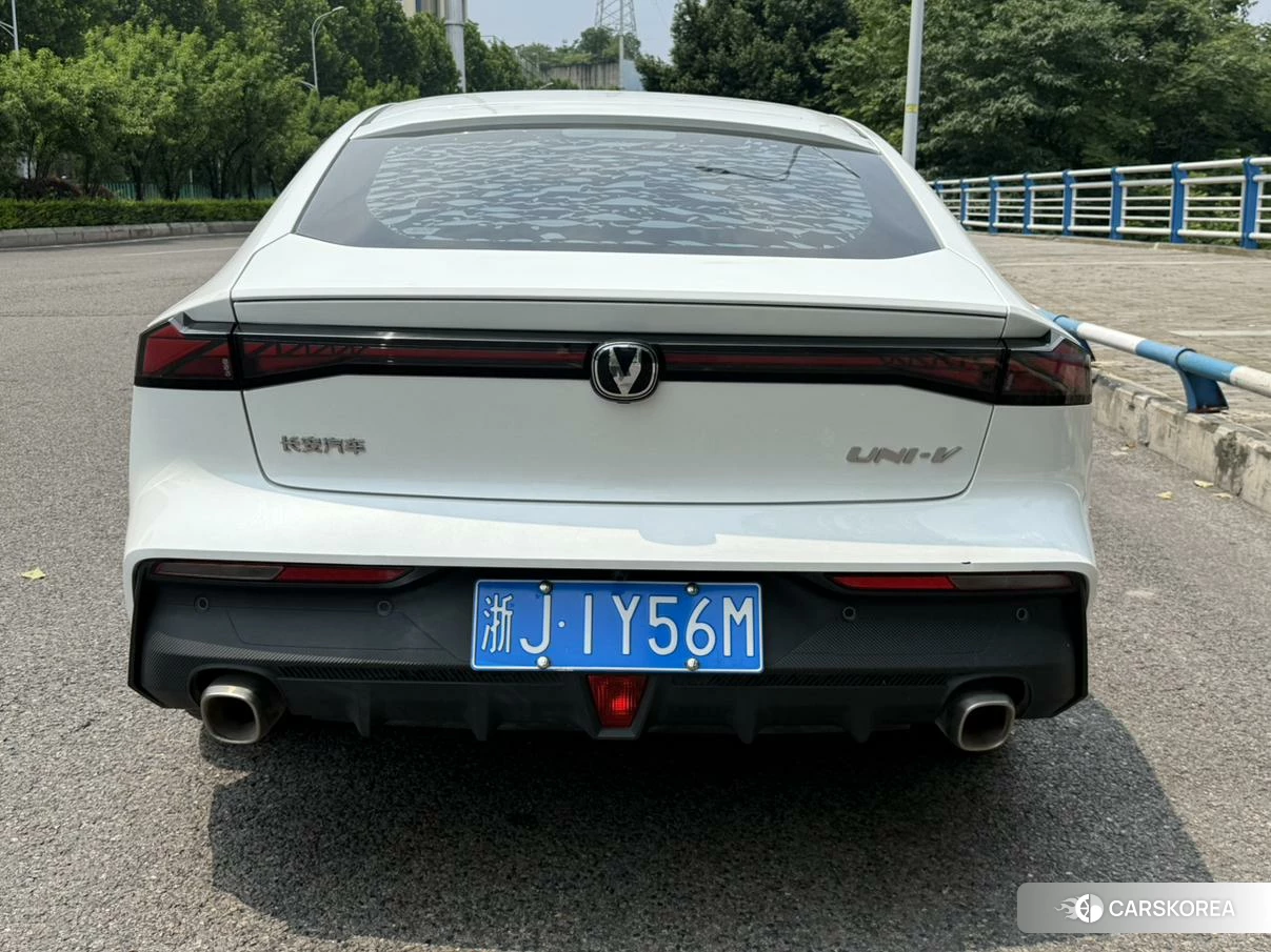 Chang'an UNI-V id 4486487 из Китая 9