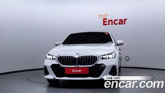 BMW 5 Series (G60) id 2831862 из Кореи 13