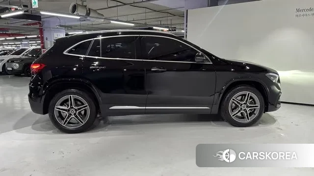 Mercedes-Benz GLA - Class H247 id 3359679 из Кореи 13