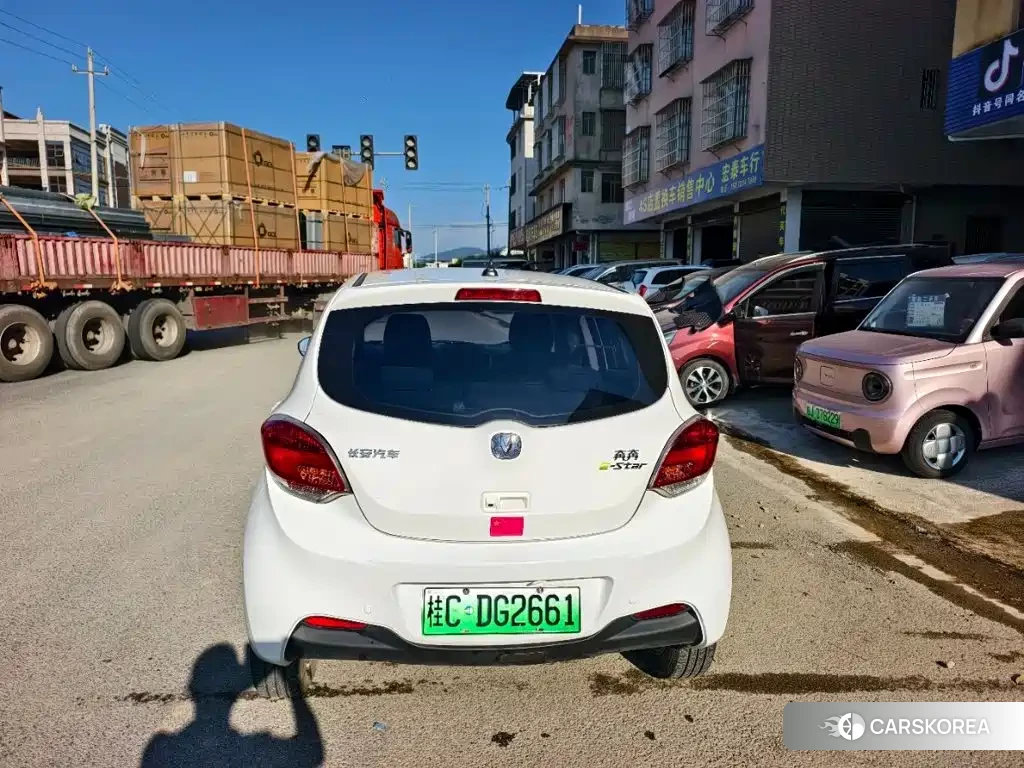 Chang'an Benben E-Star 2022 Белый из Китая, фото 3