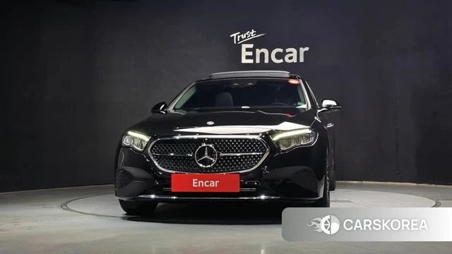 Mercedes-Benz E-Class W214 id 4474115 из Кореи 23