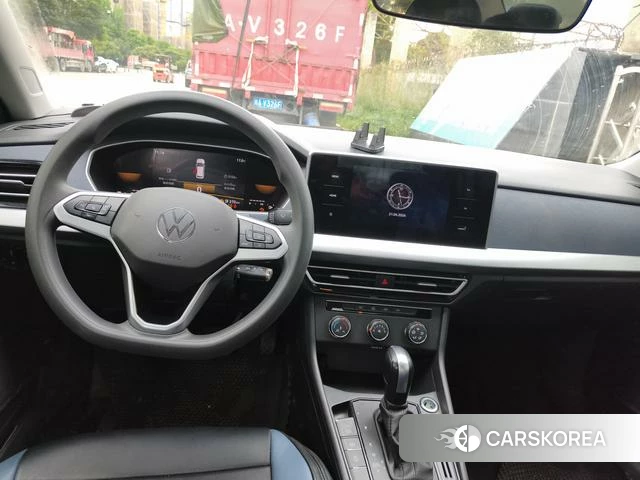 Volkswagen Lavida 2024 Белый из Китая, фото 5