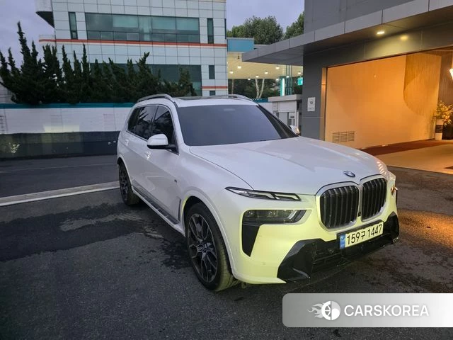 BMW X7 (G07) 2024 Белый из Кореи, фото 5