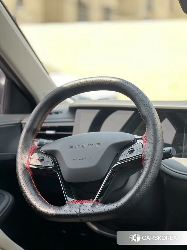 Roewe i5 id 4238091 из Китая 16
