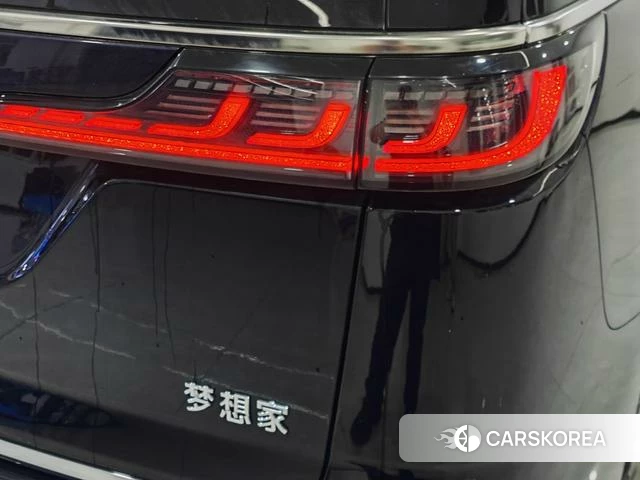 Lan Tu Dreamer PHEV 2024 Черный из Китая, фото 3