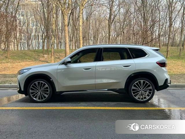 BMW X1 id 3901886 из Китая 3