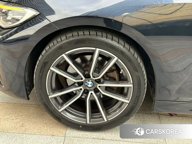 BMW 3 series id 4321368 из Китая 14