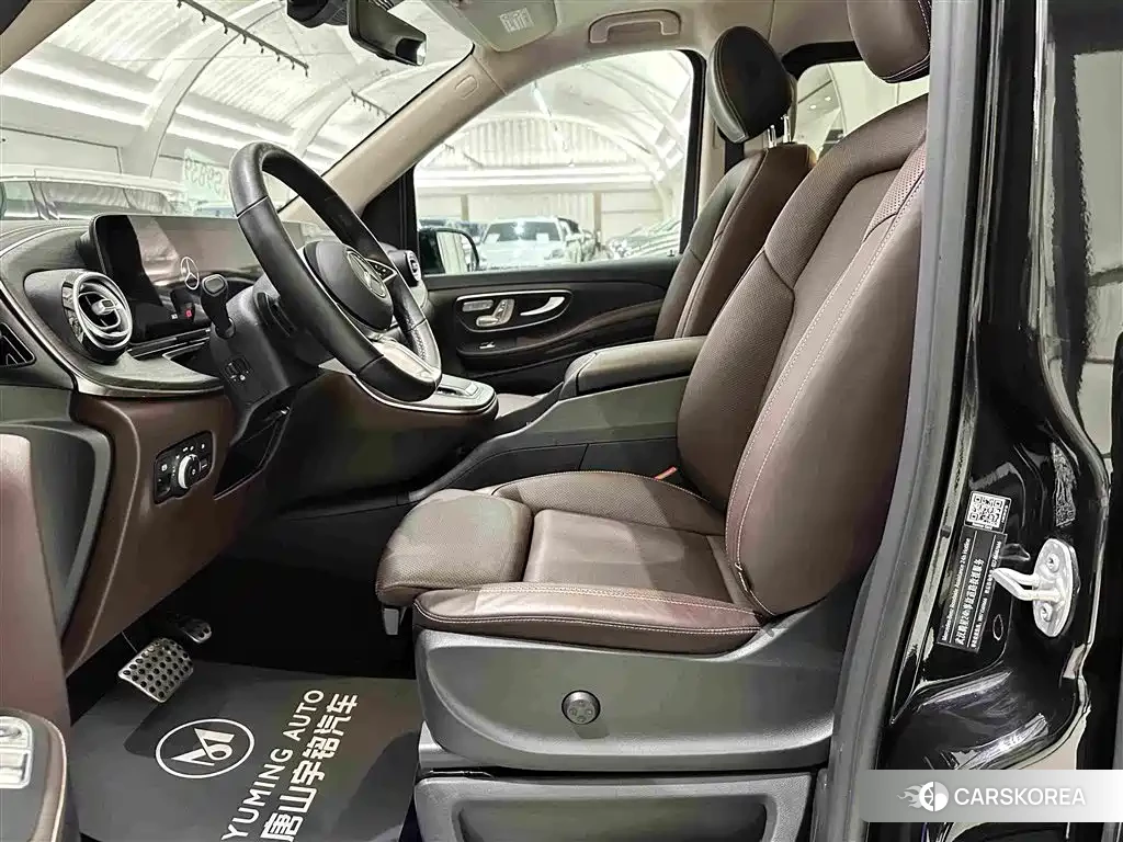 Mercedes-Benz V-Class id 4600758 из Китая 14