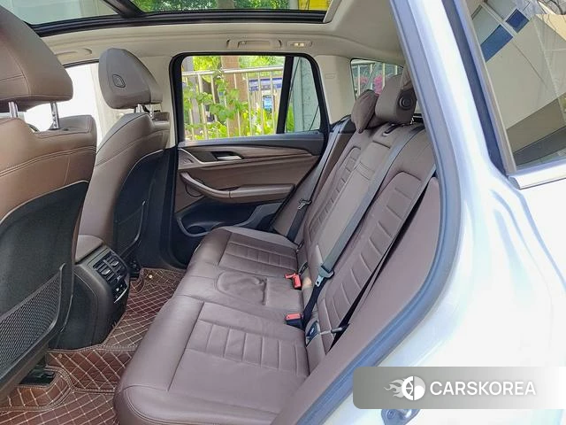 BMW X3 2021 Белый из Китая, фото 4