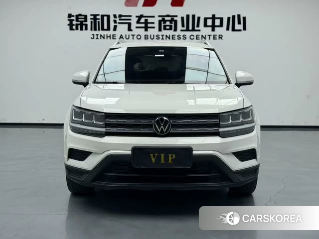 Volkswagen Tuyue 2023 Белый из Китая, фото 3