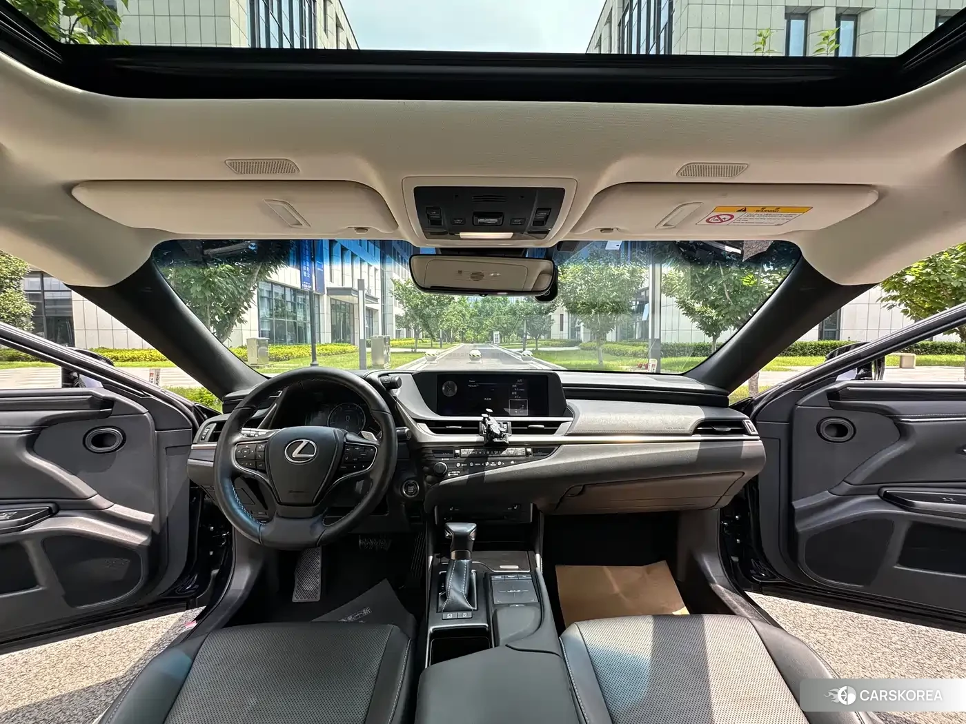 Lexus ES id 4554063 из Китая 23