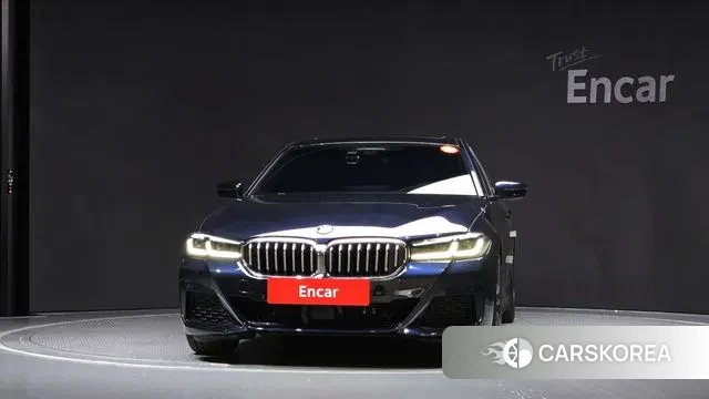 BMW 5 Series (G30) id 3053650 из Кореи 13