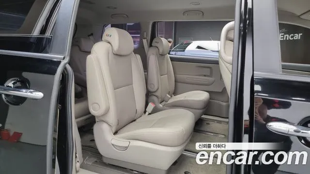 Kia The New Carnival id 2696517 из Кореи 13