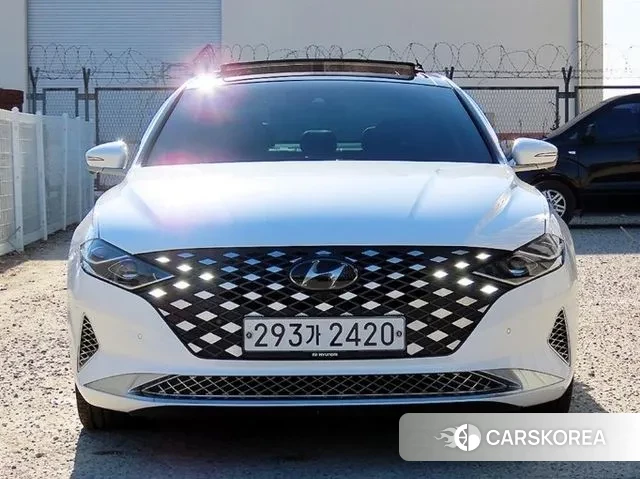 Hyundai The New Grandeur IG id 3396428 из Кореи 13