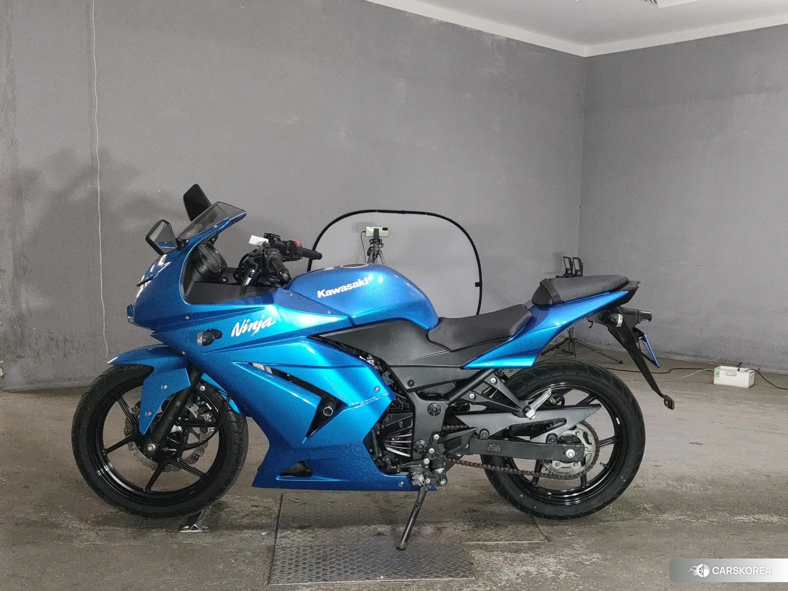 Проданный Kawasaki NINJA 250R id 4008954 из Японии