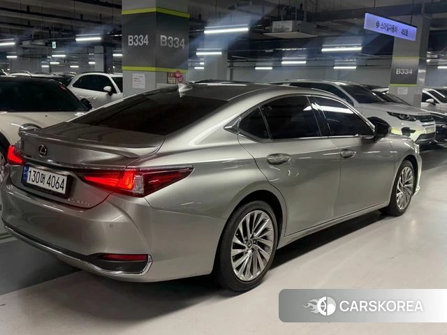 Lexus ES300h 7th generation id 4302791 из Кореи 13
