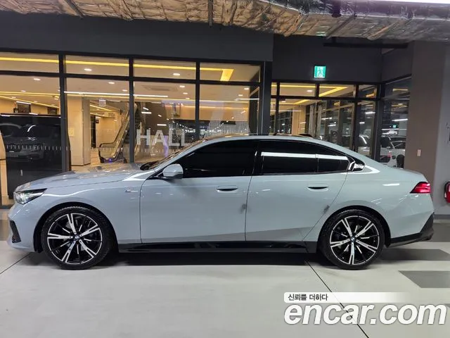 BMW 5 Series (G60) id 2693335 из Кореи 13