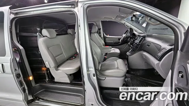 Hyundai The New Grand Starex id 2674815 из Кореи 13