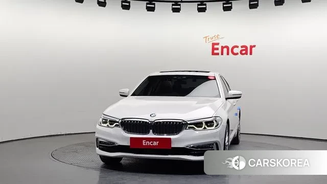 BMW 5 Series (G30) id 3602263 из Кореи 13