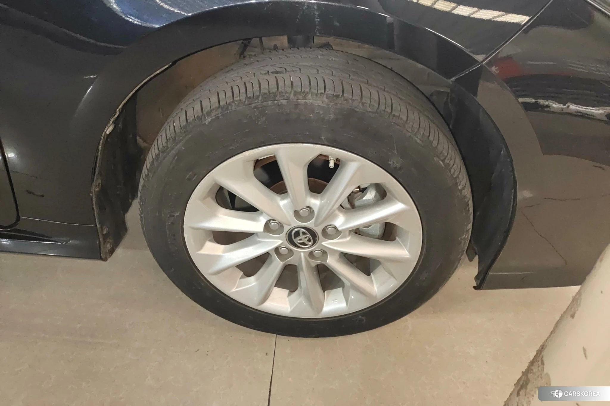 Toyota Corolla id 4407157 из Китая 10