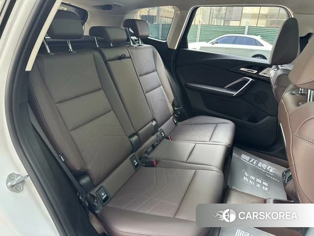 BMW X1 id 4301636 из Китая 18