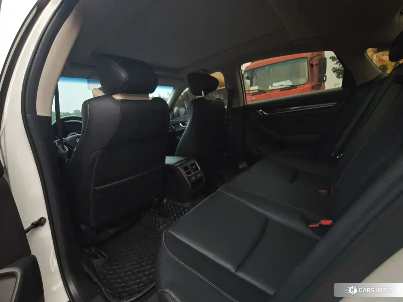Honda Accord id 4629778 из Китая 12