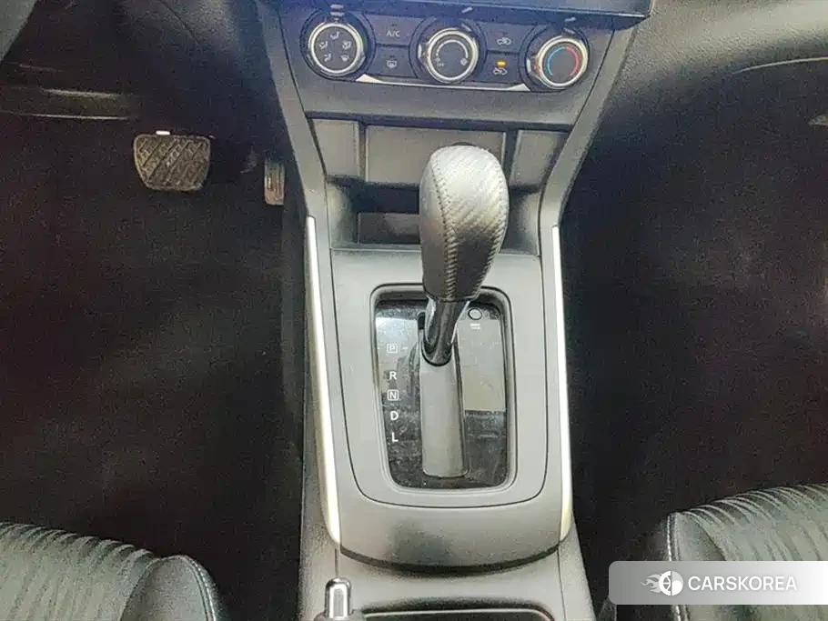Nissan Xuan Yi id 4515502 из Китая 9