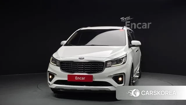 Kia The New Carnival id 3713956 из Кореи 13