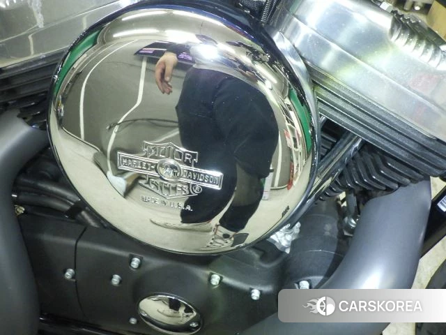 Engine photo