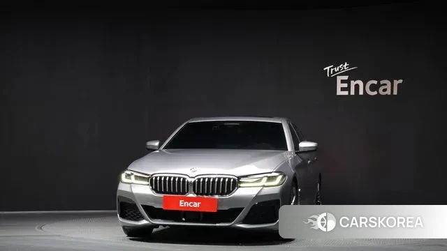 BMW 5 Series (G30) id 3447485 из Кореи 13