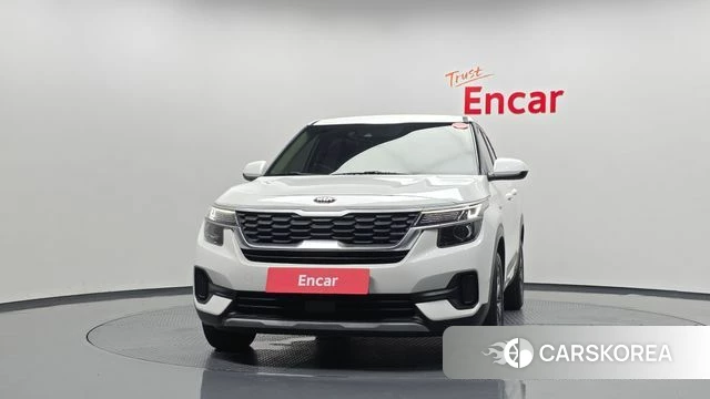 Kia Seltos id 4676753 из Кореи 23