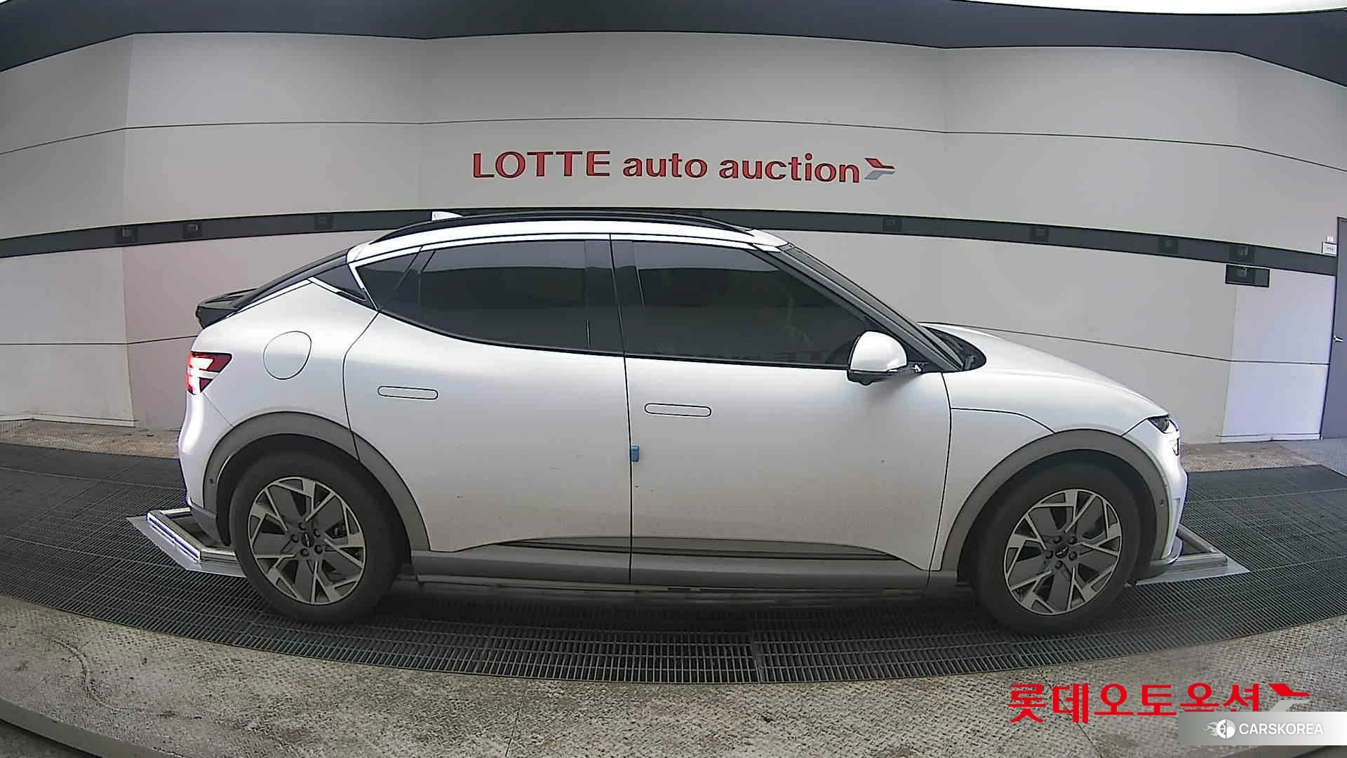 Hyundai GV60 id 3882112 из Кореи 23