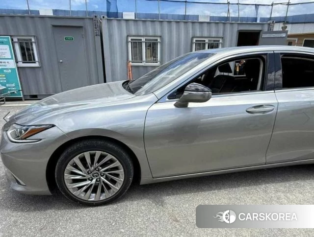 Lexus ES300h 7th generation id 4613393 из Кореи 7