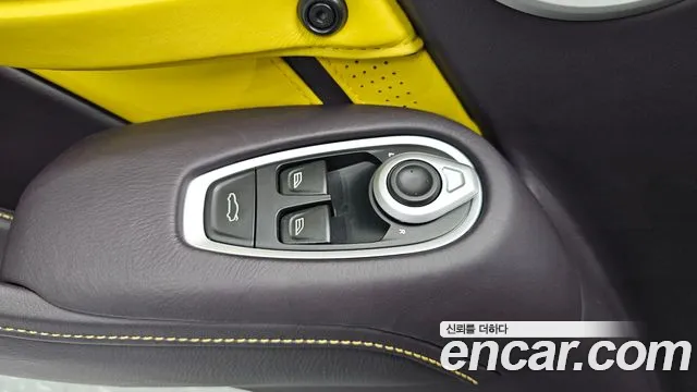 Aston Martin Vantage 2nd Generation id 2515286 из Кореи 13