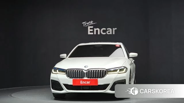 BMW 5 Series (G30) id 3842079 из Кореи 13