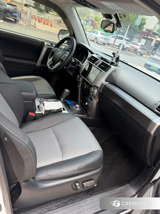 Toyota 4Runner 2022 Белый из Китая, фото 5