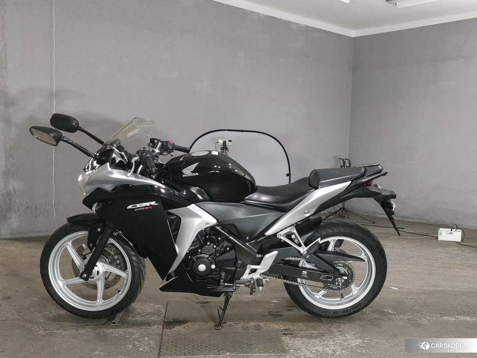 Проданный Honda CBR250R id 3947257 из Японии