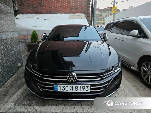 Volkswagen Arteon 2023 Черный из Кореи, фото 3