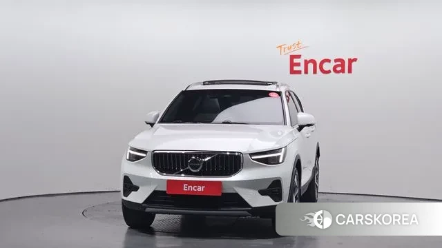Volvo XC40 id 3496625 из Кореи 13