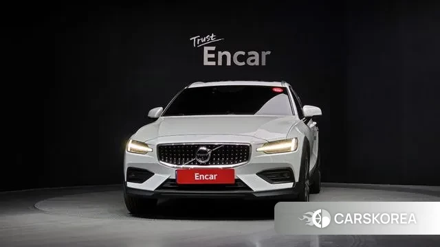 Volvo V60 Cross-Country 2nd Generation id 3488764 из Кореи 13