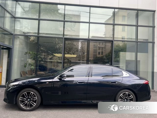 BMW 5 series id 4314836 из Китая 9