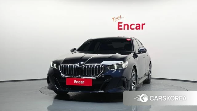 BMW 5 Series (G60) id 3933657 из Кореи 13