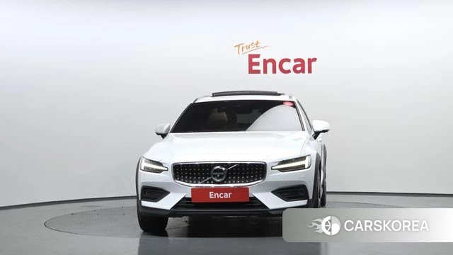 Volvo V60 Cross-Country 2nd Generation id 3843845 из Кореи 13