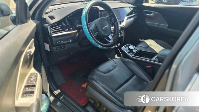 Kia Niro Plus 2022 Серебристо-серый из Кореи, фото 4